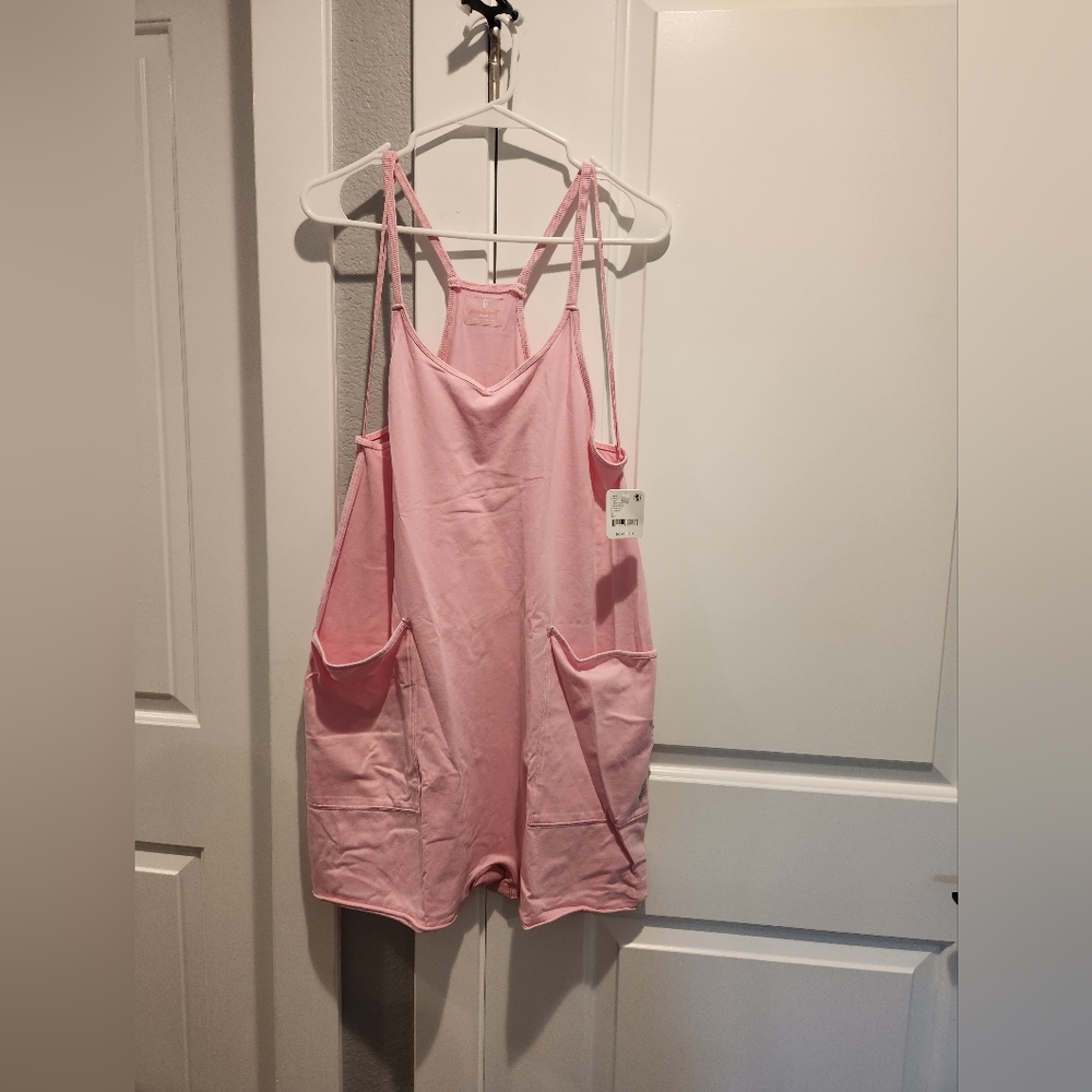 NWT Hot Shot Romper XS